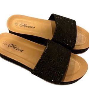 Forever Women's Black Slide Sandals